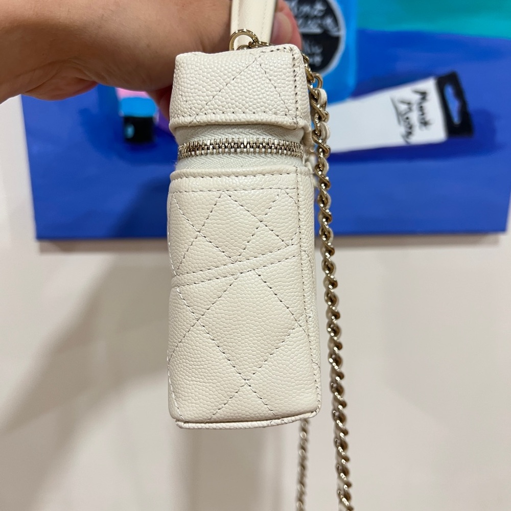 Chanel 25C Vanity / Clutch with Chain (LP Style Bag) - Picture 4 of 7